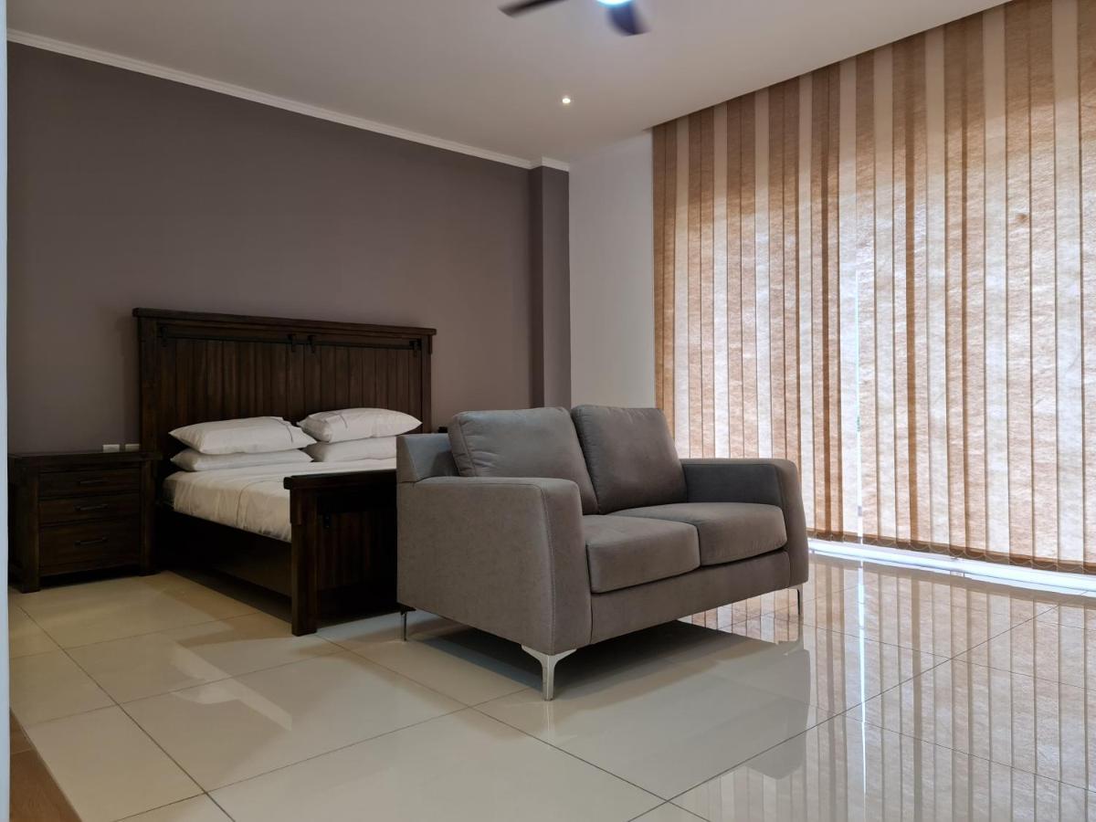 Royale Suites by Arc Royal Luxury Apts Anse Royale Extérieur photo