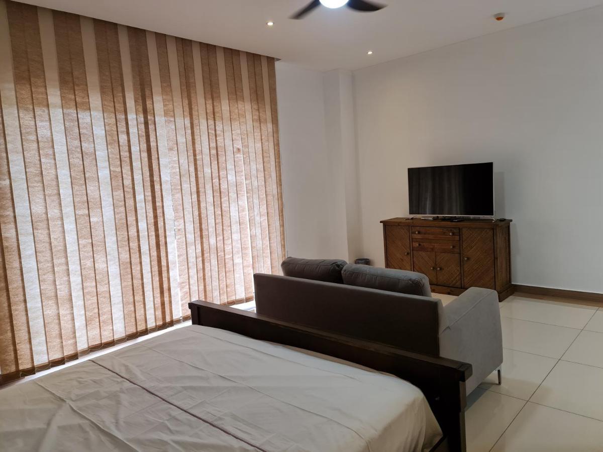 Royale Suites by Arc Royal Luxury Apts Anse Royale Extérieur photo